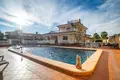 6 bedroom house 340 m² Torrevieja, Spain