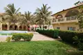 Dom 26 pokojów 1 354 m² Sukuta, Gambia
