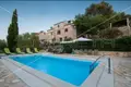 Casa 8 habitaciones 300 m² Grad Vis, Croacia