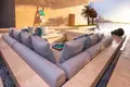 4 bedroom apartment 324 m² Dubai, United Arab Emirates