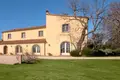 Villa 9 bedrooms 1 300 m² Rosignano Marittimo, Italy