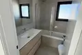 villa de 5 chambres  en Demos Agiou Athanasiou, Chypre