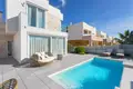 Willa 3 pokoi 100 m² Torrevieja, Hiszpania