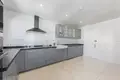 Haus 5 Schlafzimmer 504 m² Dos Hermanas, Spanien