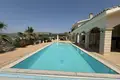 villa de 5 chambres 500 m² Agios Tychonas, Chypre