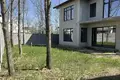 Haus 4 zimmer 250 m² Lisky, Ukraine