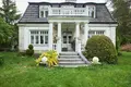 3-Schlafzimmer-Villa 150 m² Brwinow, Polen