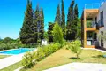 Вилла 4 спальни 240 м² Добра Вода, Черногория