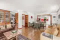 Apartment 6 bedrooms 198 m² Dos Hermanas, Spain