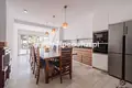 Haus 4 Schlafzimmer 200 m² Marbella, Spanien