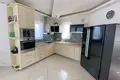 Haus 8 Schlafzimmer  Lustica, Montenegro