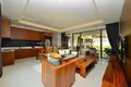 villa de 3 chambres 237 m² Rawai, Thaïlande