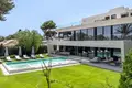 Haus 6 Schlafzimmer 787 m² Marbella, Spanien