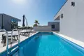 House 27 bedrooms 1 000 m² Croatia, Croatia