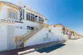 Bungalow 4 pokoi 70 m² w Torrevieja, Hiszpania