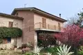 Stadthaus 15 zimmer 400 m² Terni, Italien