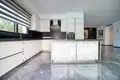 5-Schlafzimmer-Villa 594 m² Germasogeia, Zypern