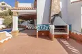 Haus 5 Schlafzimmer 317 m² Dos Hermanas, Spanien