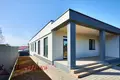 Cottage 179 m² Ratamka, Belarus