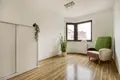 Commercial property 4 rooms 70 m² in Warsaw, Poland