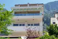 4 bedroom Villa 380 m² Dobrota, Montenegro