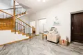 Дом 10 комнат 581 м² Варшава, Польша
