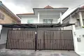 Dom 4 pokoi  Nong Pla Lai, Tajlandia
