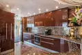 Apartment 9 bedrooms 639 m² Dos Hermanas, Spain