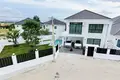 Дом 4 спальни  Ban Na Chom Thian, Таиланд