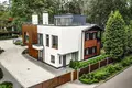 Mieszkanie 4 pokoi 268 m² Jurmała, Łotwa