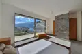 Appartement 3 chambres 208 m² Dobrota, Monténégro