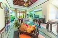 Villa de tres dormitorios 300 m² Ban Bang Thao, Tailandia
