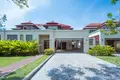 Villa de tres dormitorios 234 m² Choeng Thale, Tailandia