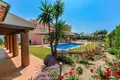 7-Schlafzimmer-Villa 1 033 m² Benalmadena, Spanien