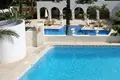 Commercial property 800 m² in lAlfas del Pi, Spain