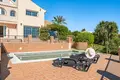 Haus 4 Schlafzimmer 356 m² Dos Hermanas, Spanien