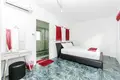 Villa 9 Schlafzimmer 1 800 m² Chalong, Thailand