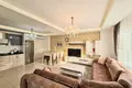 Mieszkanie 3 pokoi 120 m² Alanya, Turcja