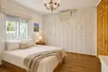 4 bedroom house 250 m² Dos Hermanas, Spain