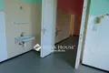House 7 bathrooms 390 m² in Komárom-Esztergom, Hungary