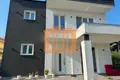 Дом 5 комнат 190 м² Golem, Албания