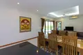 Villa de tres dormitorios 179 m² Rawai, Tailandia