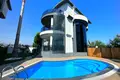 Вилла 4 спальни 280 м² Средиземноморский регион, Турция