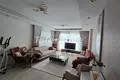 Квартира 6 комнат 220 м² Мезитли, Турция