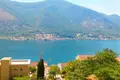 Wohnung 2 Schlafzimmer 180 m² Dobrota, Montenegro