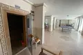 Квартира 4 комнаты  Аланья, Турция