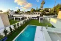 6 bedroom house 418 m² Dos Hermanas, Spain