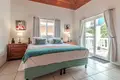 2 bedroom condo 127 m² West End, Honduras
