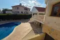 Вилла 4 спальни 840 м² Koinoteta Parekklesias, Кипр