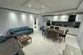Mieszkanie 5 pokojów 200 m² Kestel, Turcja